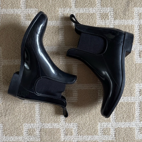 J.Crew Matte Black Chelsea Rain Boots Ankle Pull-On Rubber Booties Size 7 - Picture 6 of 11